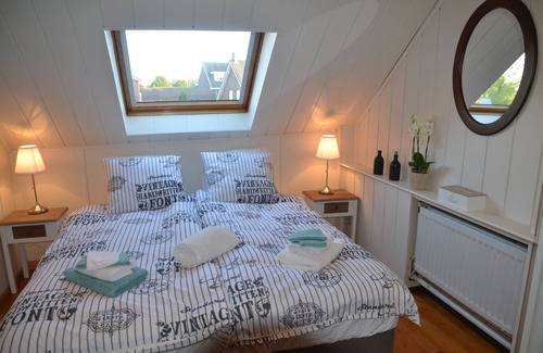 Vierlingsbeek Bed & Breakfast | Discover Herberg Thijssen: Family-Friendly Retreat with Pool