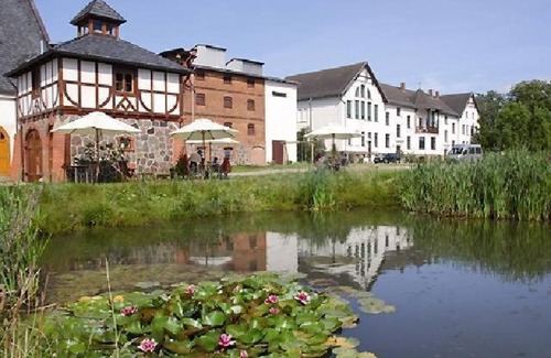 Muritz Apartment | Pet-Friendly Getaway at Herberge Bluecherhof 2