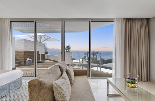 Eilat Hotel | Experience Comfort at Herbert Samuel Reef Eilat - 8.8/10