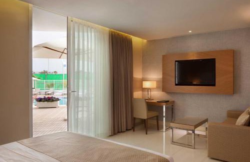 Eilat Hotel | Relax at Herbert Samuel The Reef Eilat with Ocean Views & Pool