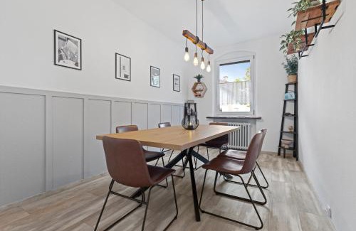 Unterallgau Apartment | Modern MOREHOME Apartments: Central Location & Parking