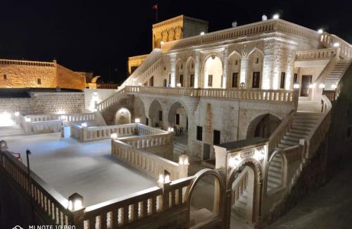Midyat Hotel | Discover Relaxation at Hercai Butik Otel with Hot Tub Bliss