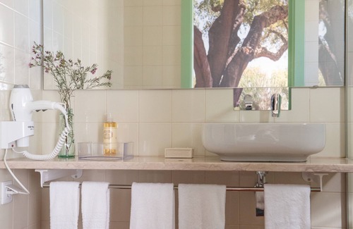 Courelinhas Other | Relax at Herdade das Onzenas de Cima with Pool & Breakfast