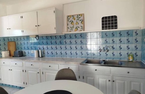 Bensafrim Apartment | Herdade do Castanheiro E, Bensafrim quiet country life a few minutes from Lagos.
