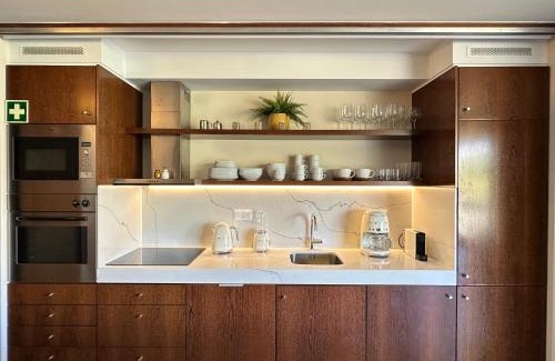 Salgados Apartment | Relaxing Herdade dos Salgados Beach Apartment Awaits You