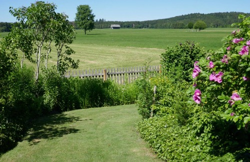 Bad Duerrheim Apartment | Tranquil Retreat Near Lake in Bad Dürrheim - 10/10 Rated
