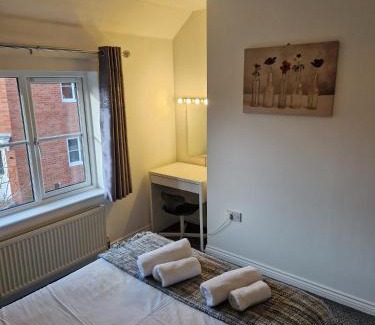 Hereford Apartment | Discover Mayflower Coach House: Family-Friendly Retreat