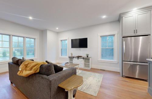 Mashpee House | Heritage Escape