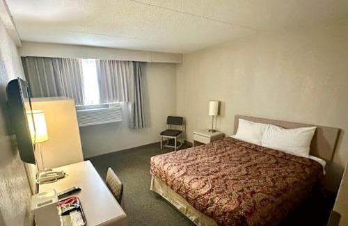Saskatoon Hotel | Discover Heritage Inn Hotel & Convention Centre in Saskatoon