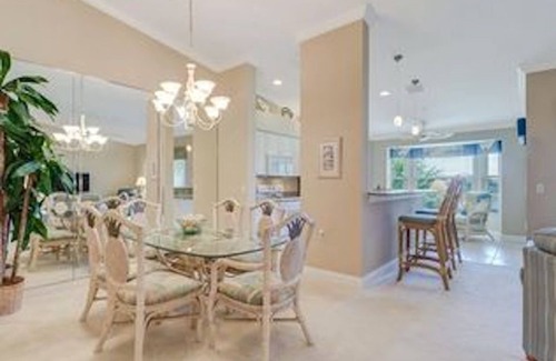 Heritage Palms Condo | Heritage Palms: 2 Bed Retreat with Pool and Breakfast