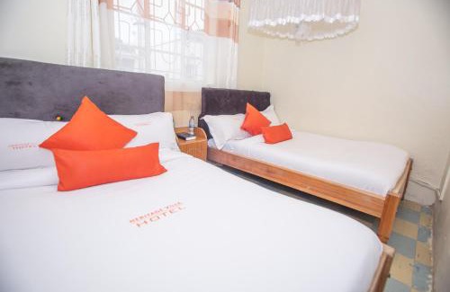 Kericho Hotel | Family-Friendly Heritage Villa Hotel with Dining & Breakfast