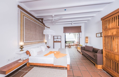 Hettimulla Hotel | Discover Heritance Ayurveda: 5-Star Spa Retreat with Pool