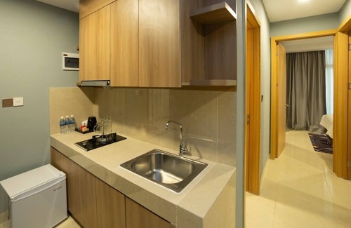 Mittakpheap House | Comfortable Stay at Herloom Serviced Residence with Pool