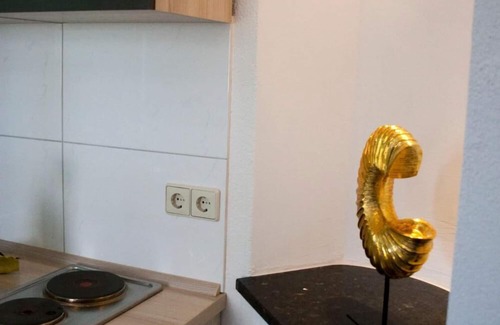 Calw Apartment | Discover Hermann's Neue Post: Family-Friendly Comfort Awaits