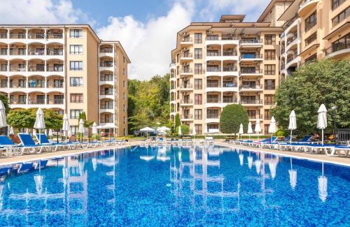 Golden Sands Apartment | Hermann's Sea View Apartment - Bendita Mare