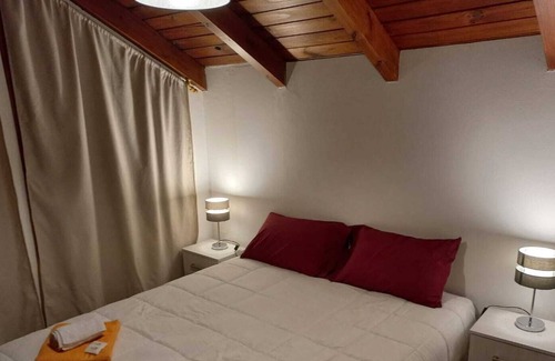 San Carlos de Bariloche Cabin | Cozy Hermosa Cabaña Near the Lake and City Center