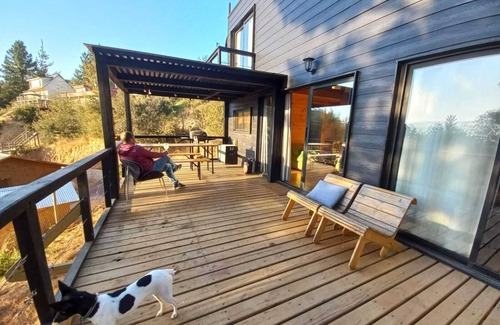 Talca Cabin | Cozy Lakeview Cabin in Vichuquén, Maule Region, Chile