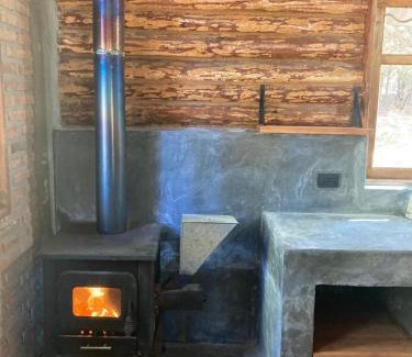 Pueblo Nuevo Ski Chalet | Cozy Mountain Cabin - Parque La Pirámide, Rated 9/10