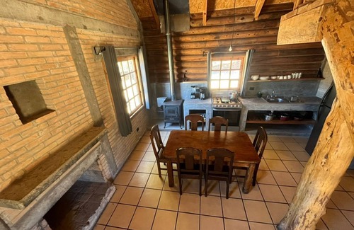 Pueblo Nuevo Cabin | Cozy Mountain Cabin Retreat @Parque La Pirámide