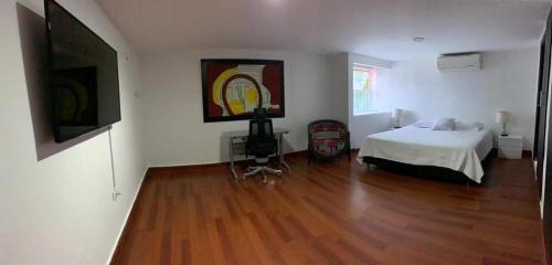 Valledupar House | Elegant Home in San Carlos Neighborhood with Family-Friendly Perks