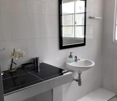 Valledupar House | Elegant Home in San Carlos Neighborhood with Family-Friendly Perks