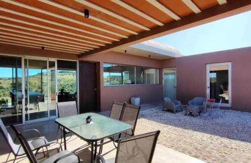 Maldonado Department Villa | Hermosa Chacra de Diseño, Pueblo Edén