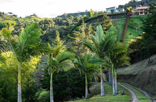 El Penol Villa | Hermosa finca con vista a la piedra y embalse de Guatapé, con jacuzzi y piscina