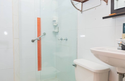 Guatape Hotel | Cozy Double Room with Spa Access in Beautiful Guatape