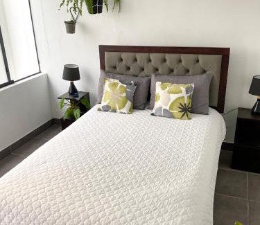 Magdalena del Mar House | Cozy Independent Room Near Miraflores - Rated 10/10!
