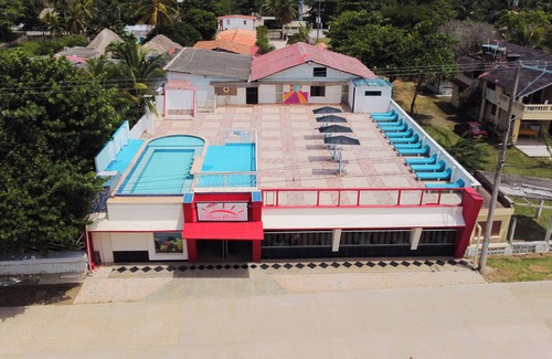 Covenas Hotel | Cozy Triple Room Steps from the Beach with Ocean View