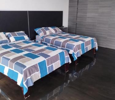 Tonsupa Villa | Hermosa Nueva casa Moderna cerca de la Playa