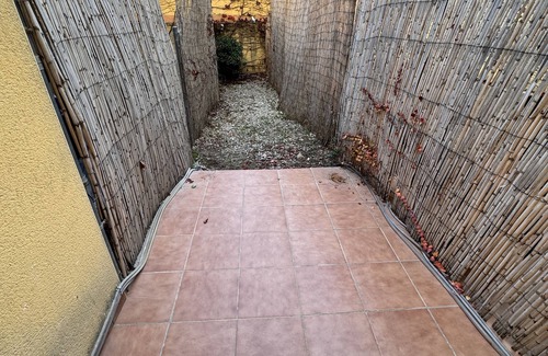 Mataro Apartment | New Ground Floor Retreat with Private Patio & Spa Amenities