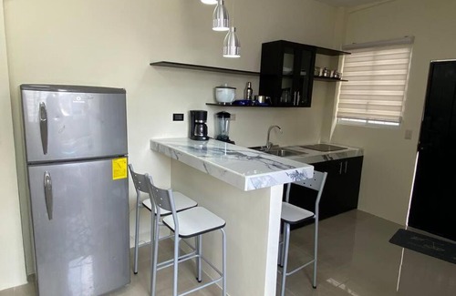 Guayaquil Apartment | Cozy Private Suite Near Everything - Rated 8.8/10