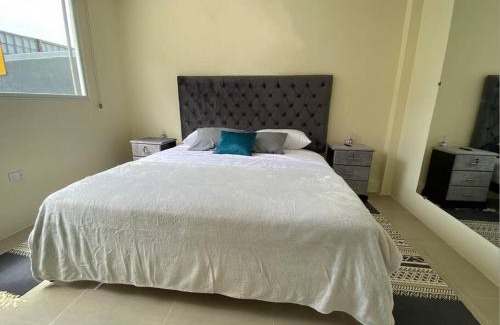 Guayaquil Apartment | Cozy Private Suite Near Everything - Rated 8.8/10