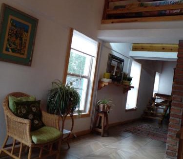 Creel House | Cozy Cabin Retreat with Exceptional 9.5/10 Guest Rating