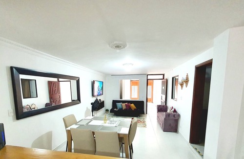Villa Hermosa House | Cozy Family Retreat with Kitchen & Pet-Friendly Amenities