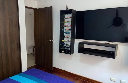 El Poblado Apartment | Elegant Apartment in El Poblado, Rated 10/10 by Guests
