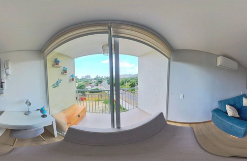 Gaira Apartment | Delightful Rodadero Sur Apartment with Balcony & Pet Friendly