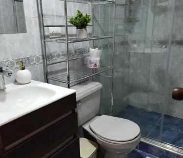 Carlos Lleras Restrepo Apartment | Pet-Friendly Retreat: Hermoso Apartamento en Salitre