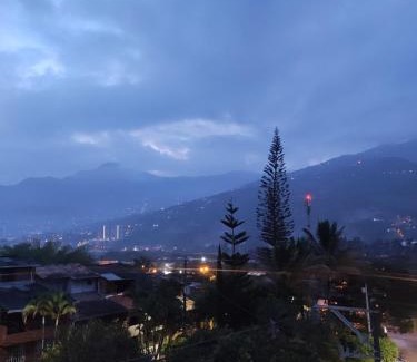 Bello Apartment | Stunning Apartment with Amazing View - Family Friendly Stay
