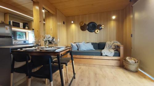 San Martin de los Andes Apartment | Elegant 2-Bedroom Retreat with Garden in Central SMA