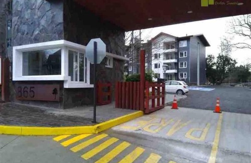 Pucon Apartment | Relaxing Getaway: Hermoso Departamento with Pool & Family Fun