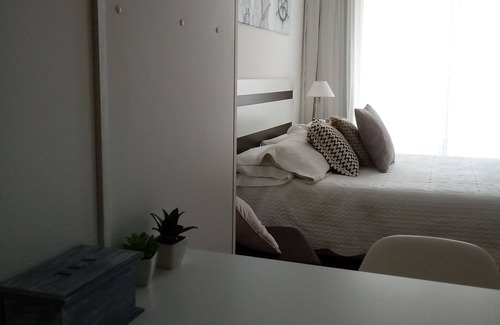 Centro Apartment | Cozy Studio Apartment Steps from the River with Spa Access