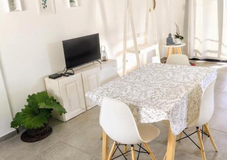 Temperley Apartment | Delightful Stay in Temperley - Family-Friendly Retreat