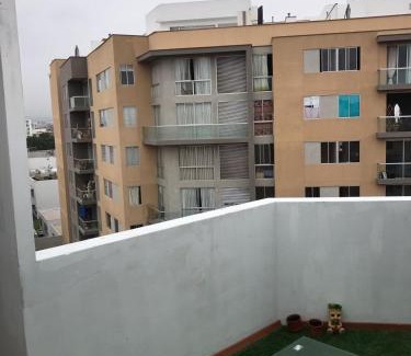 La Campina Apartment | Inviting Duplex in Chorrillos - Family Friendly & Top Rated