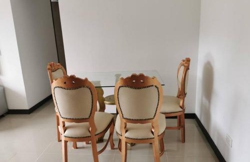 Bello Apartment | Perfect Retreat for Short and Long Stays with Pool Access