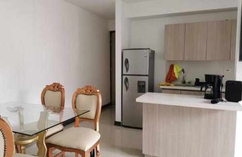 Bello Apartment | Perfect Retreat for Short and Long Stays with Pool Access