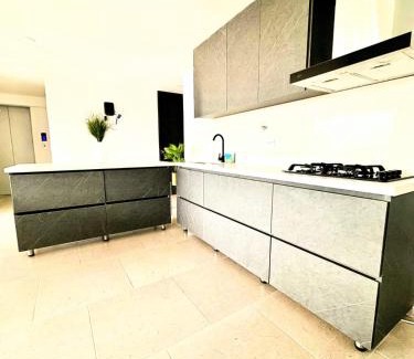 Laureles Apartment | Elegant Penthouse in Medellín with Inviting Pool Access