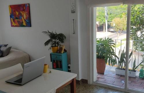 Martinez Apartment | Delightful Apartment in Martínez - Guest Rated 8.7/10