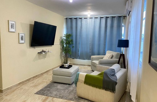 Los Frailes Apartment | Hermoso y acogedor apartamento a solo 10 minutos del aeropuerto Las Américas.